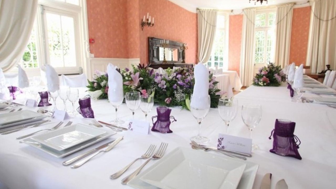 Photo of Others in Behen