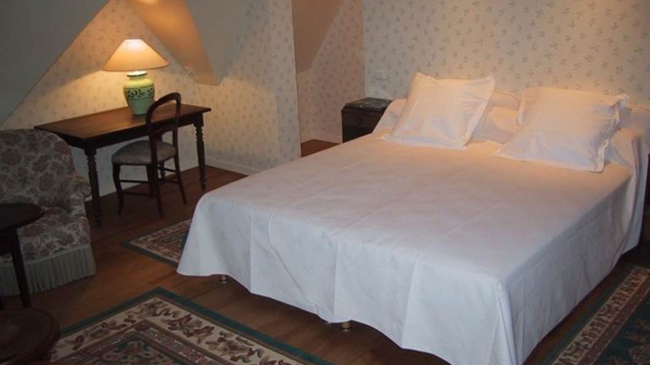 Photo of Others in Behen