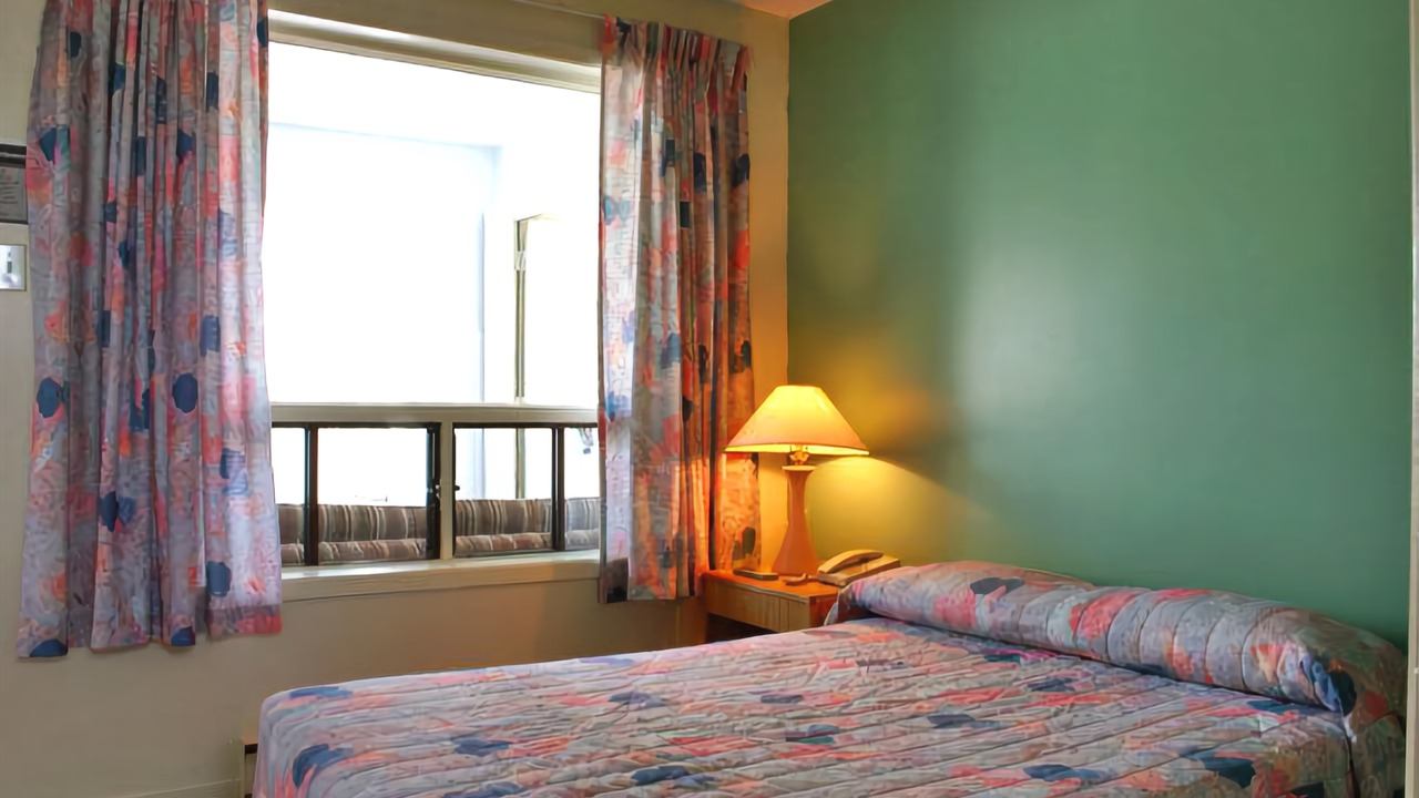 Photo of Bedroom in Ste Anne de Beaupre