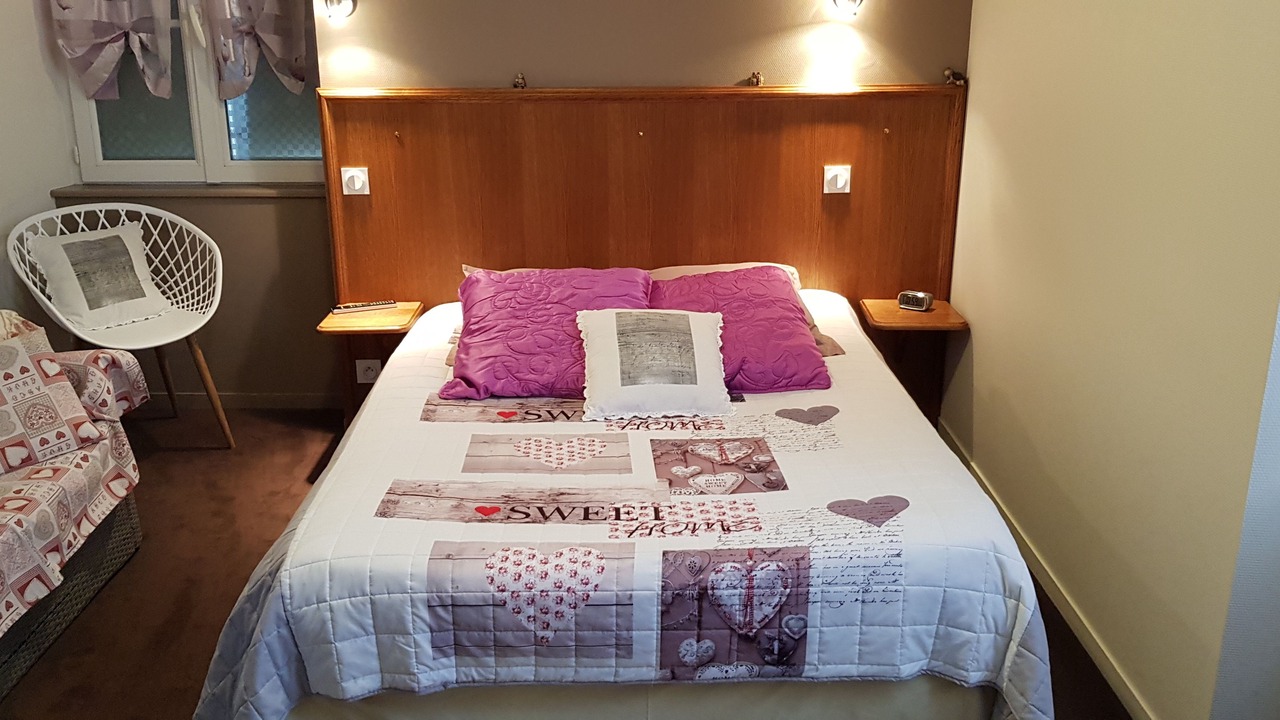 Photo of Bathroom in Martizay