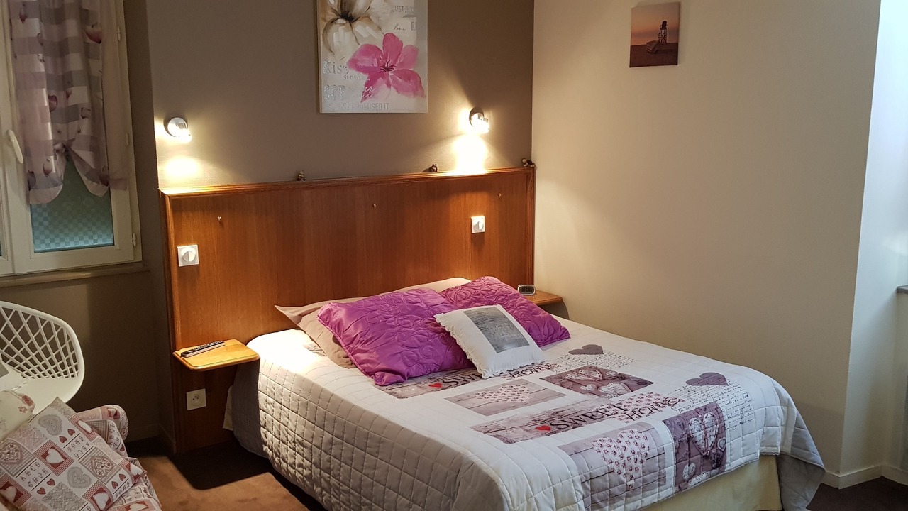 Photo of Bathroom in Martizay