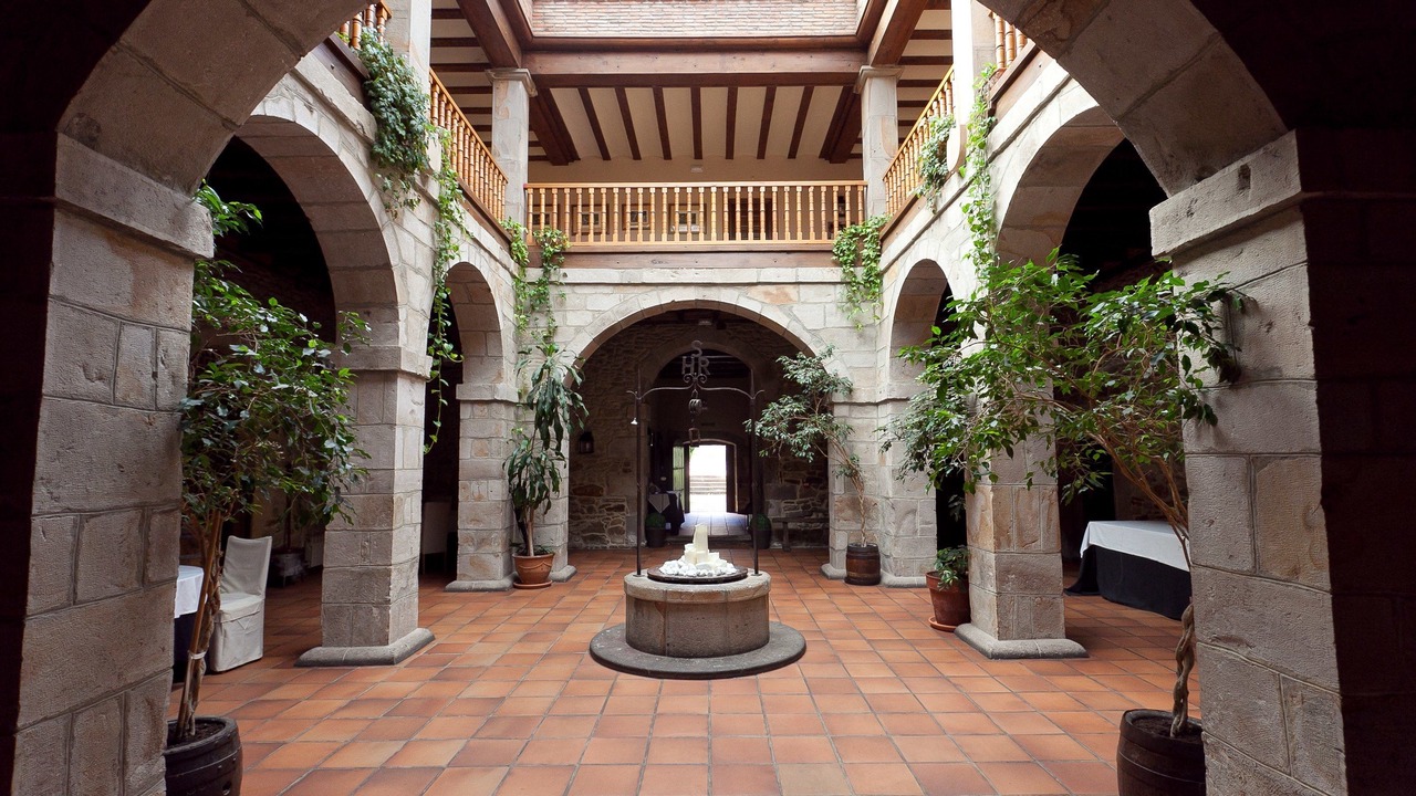 Photo of Buildings in Balmaseda