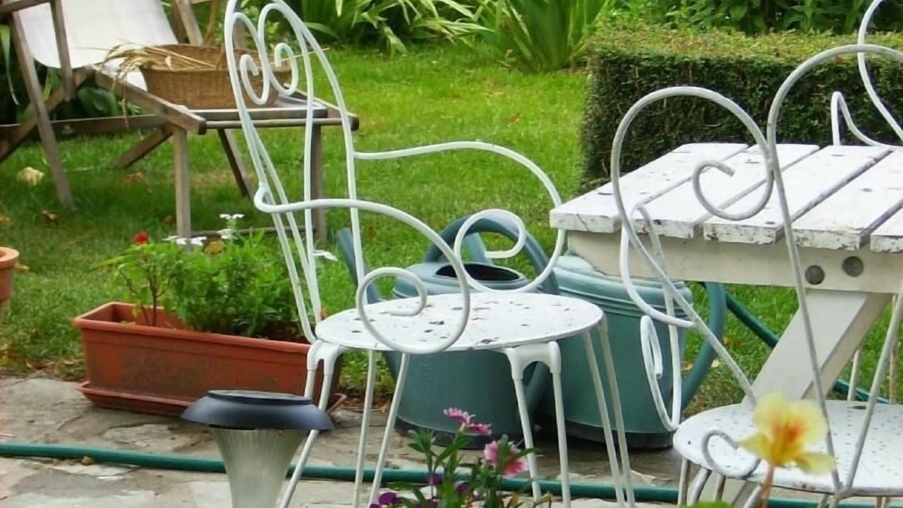 Photo of Patio Balcony in Saint-Hilaire-de-Villefranche
