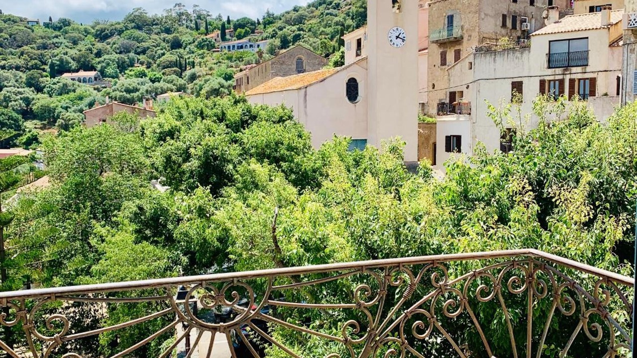 Photo of Patio Balcony in Monticello