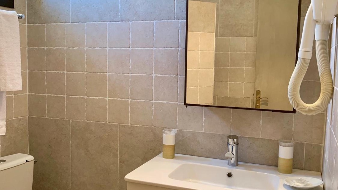 Photo of Others in Monticello