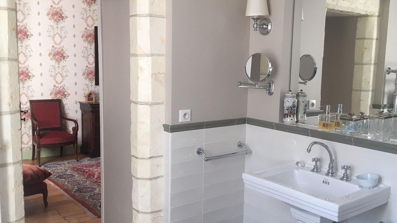 Photo of Bathroom in Orchaise