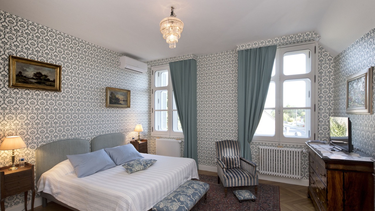 Photo of Others in Orchaise