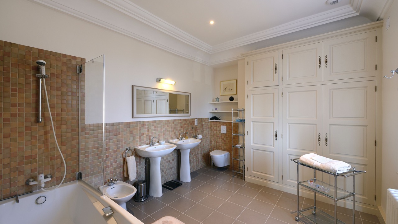 Photo of Bathroom in Orchaise