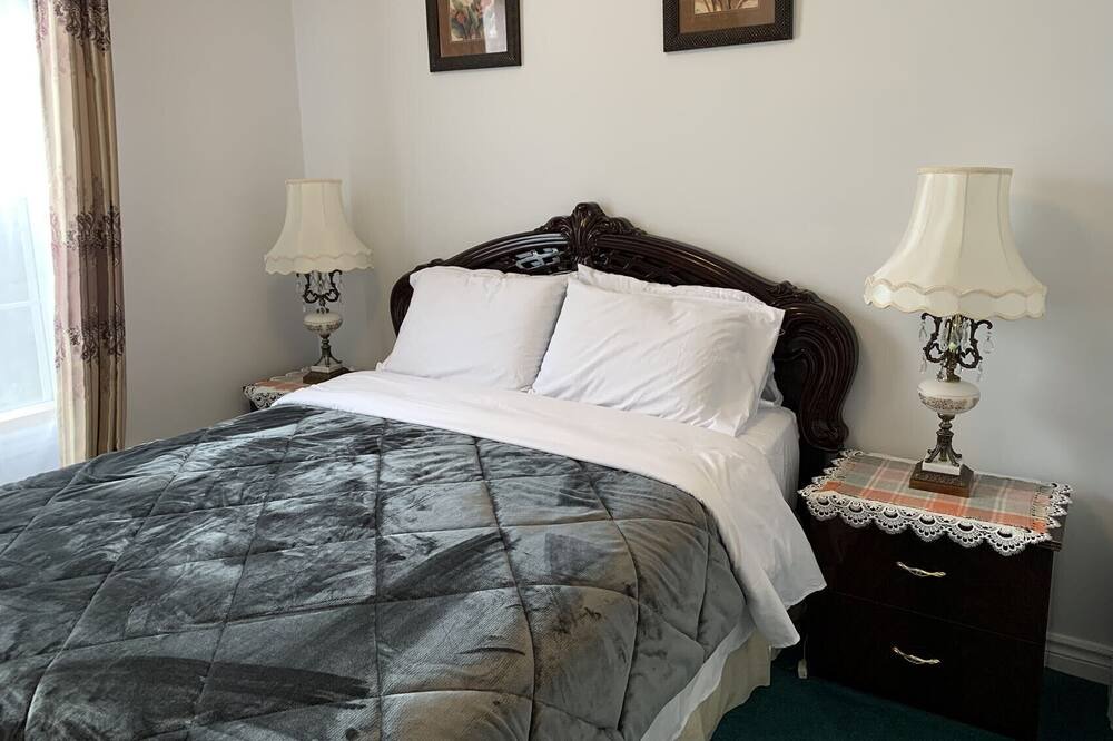 Photo of Bedroom in Niagara Falls