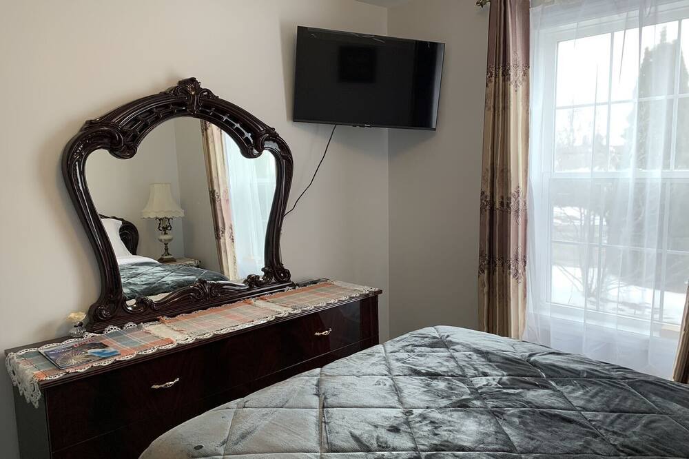 Photo of Bedroom in Niagara Falls