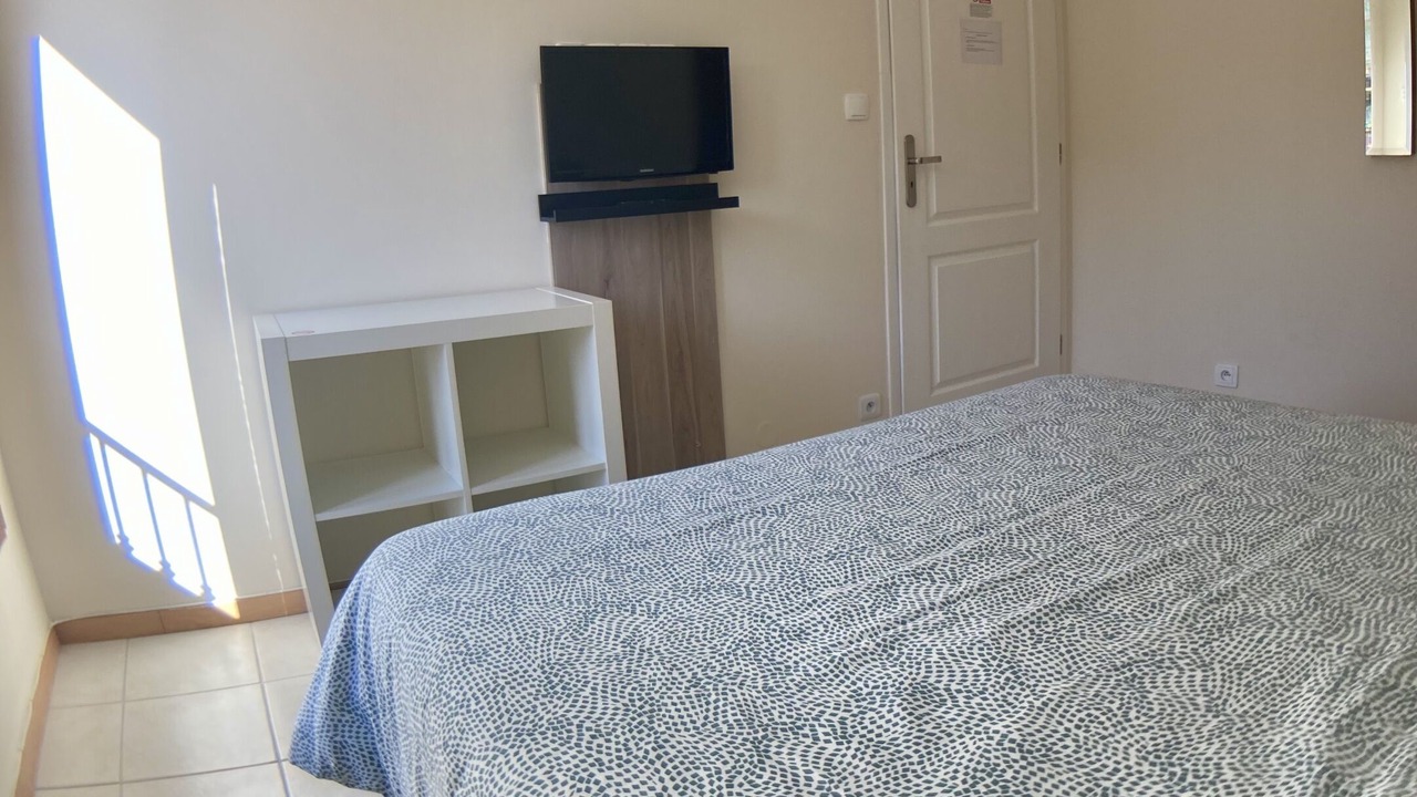 Photo of Bathroom in Seigy