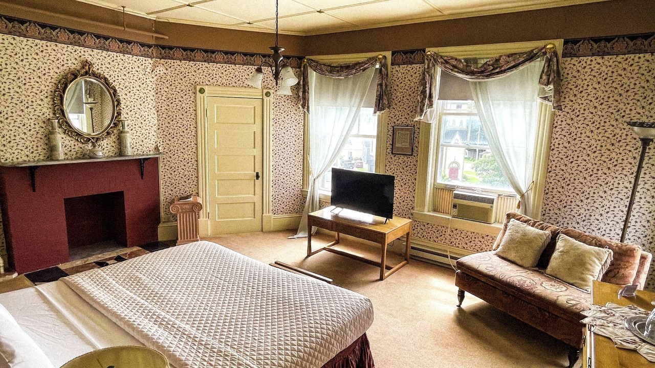 Photo of Bedroom in Brandon