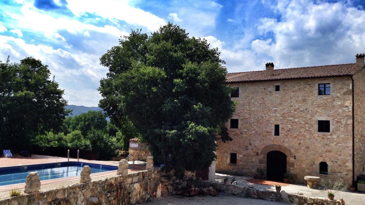 Photo of Outdoor in Serinya