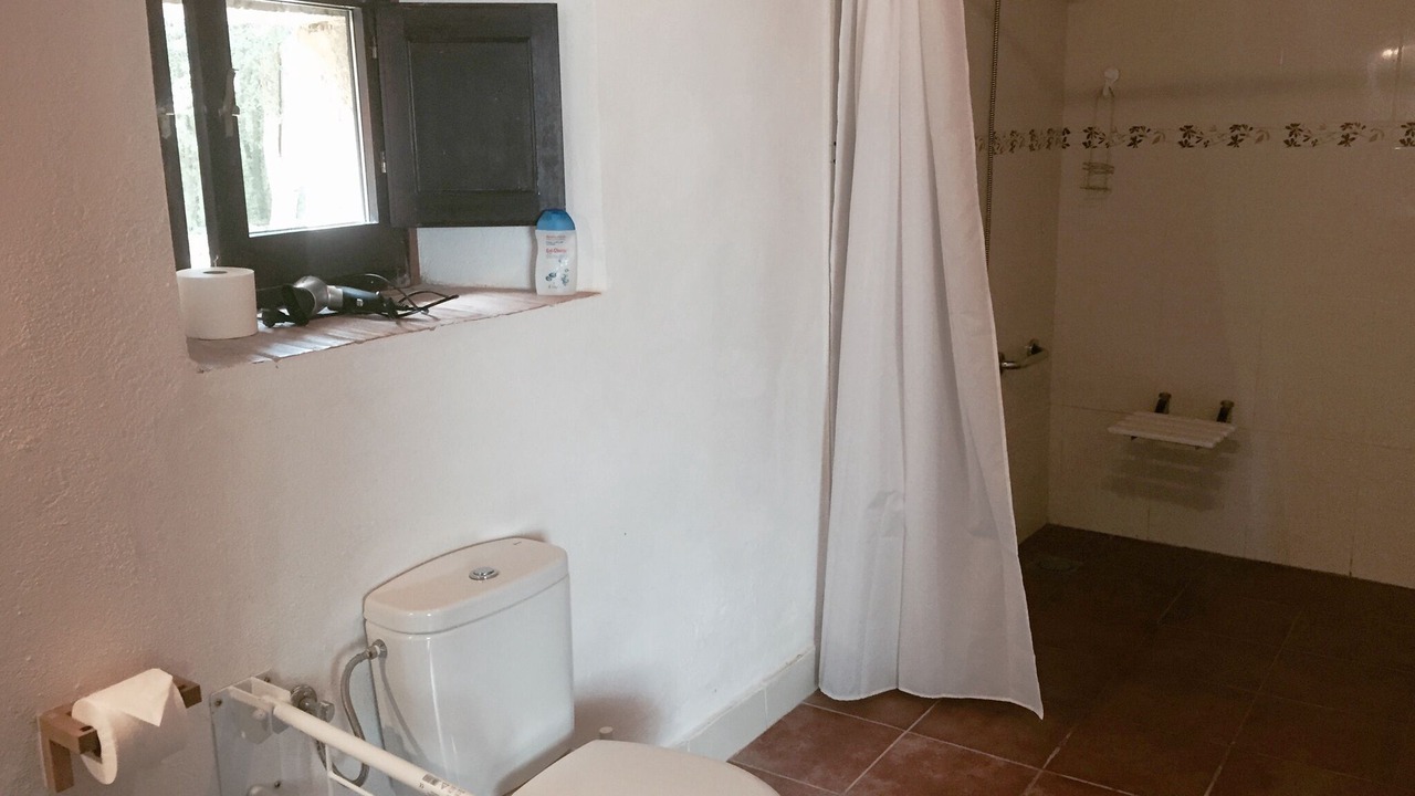Photo of Bathroom in Serinya