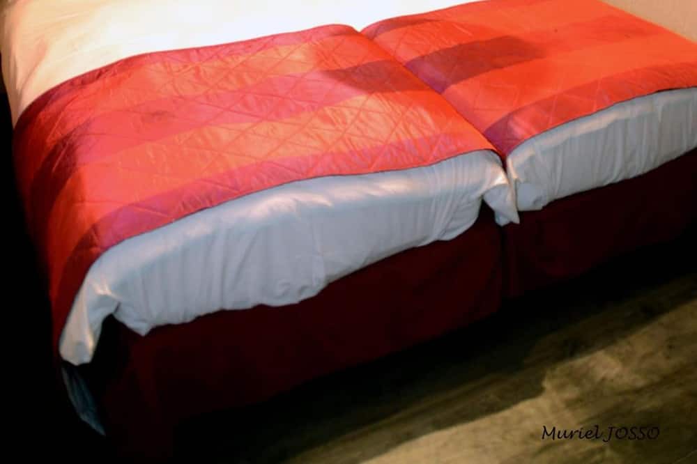 Photo of Bedroom in Saint-Martin-le-Beau