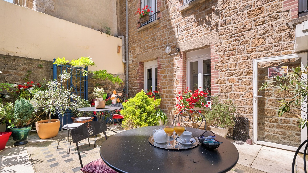 Photo of Outdoor in Intra Muros