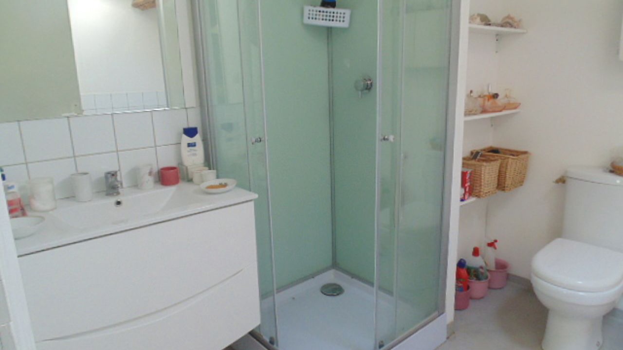 Photo of Bathroom in Sainte-Gemme