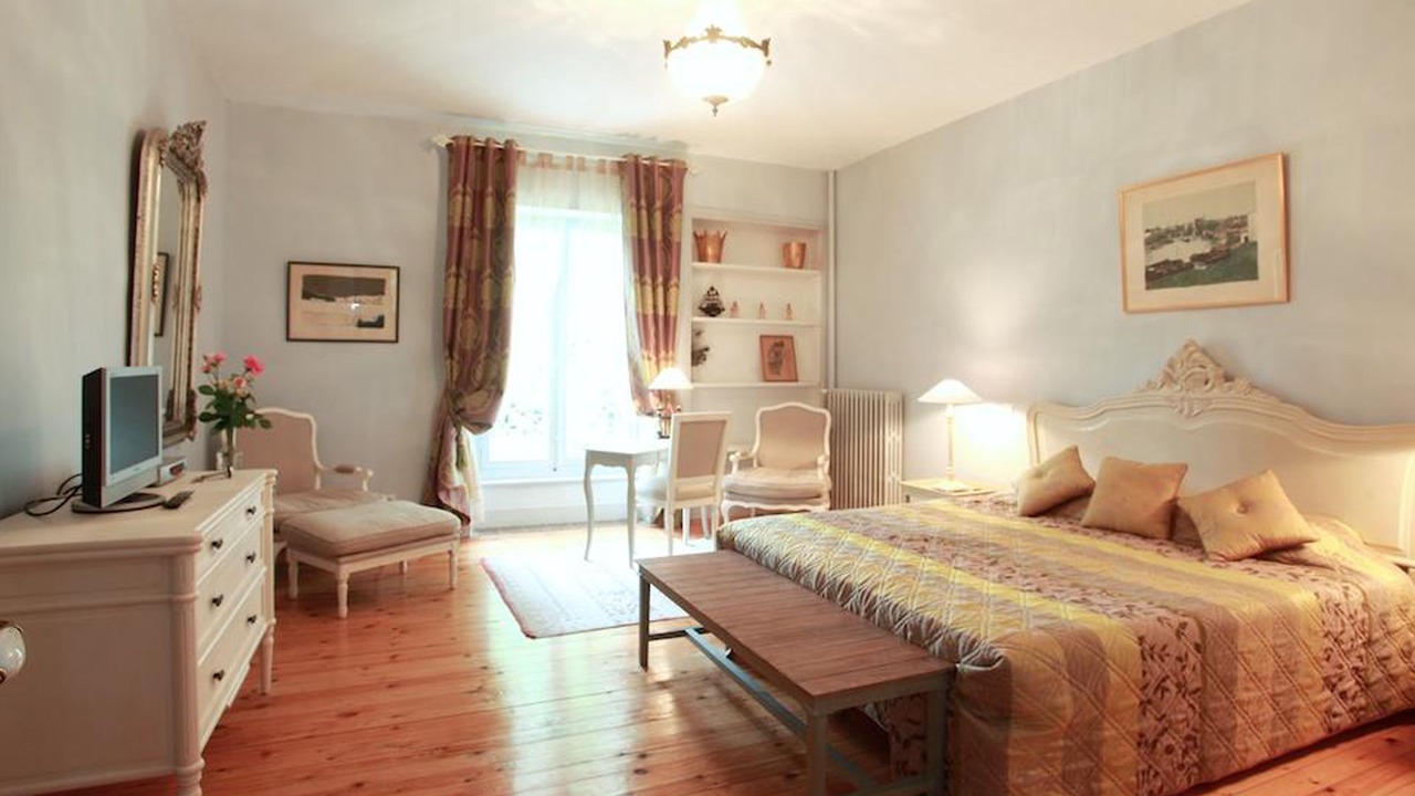 Photo of Bedroom in Bram