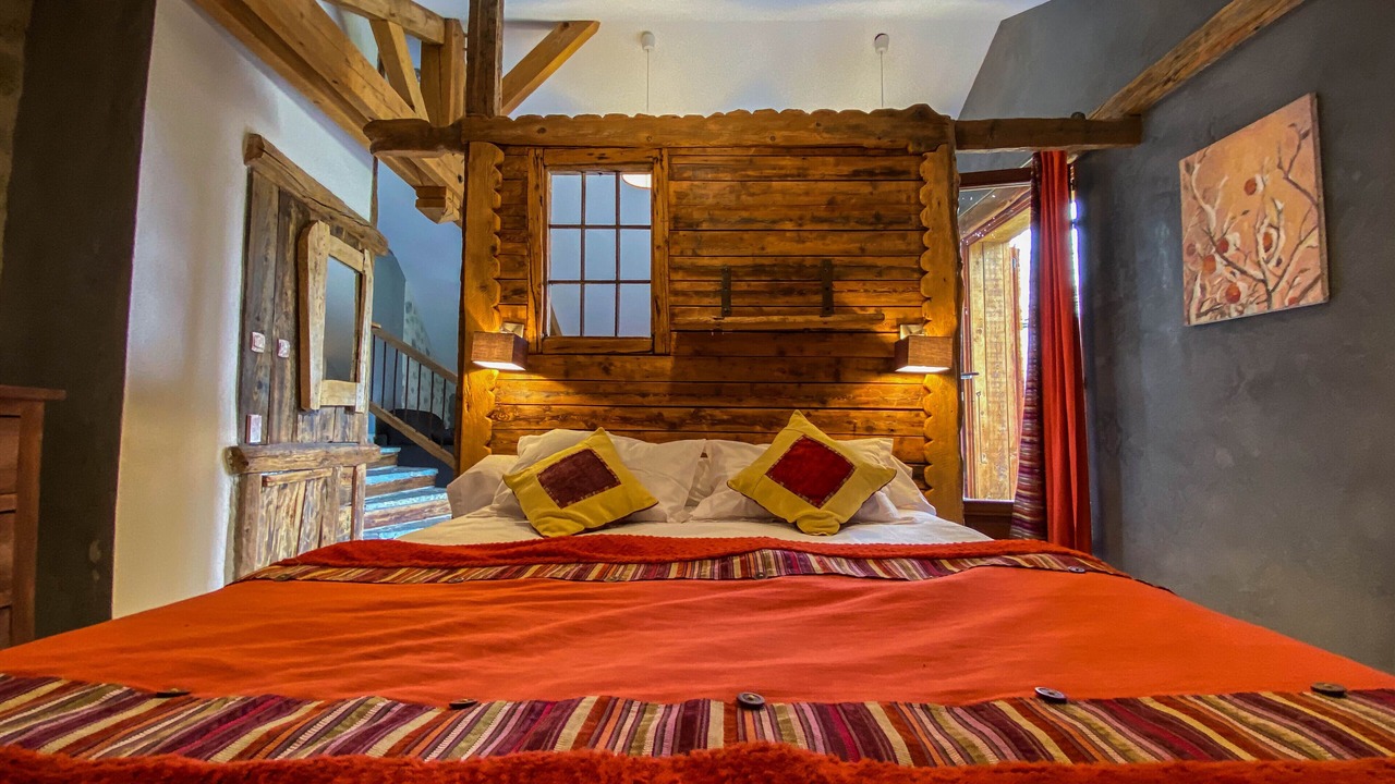 Photo of Others in Baratier