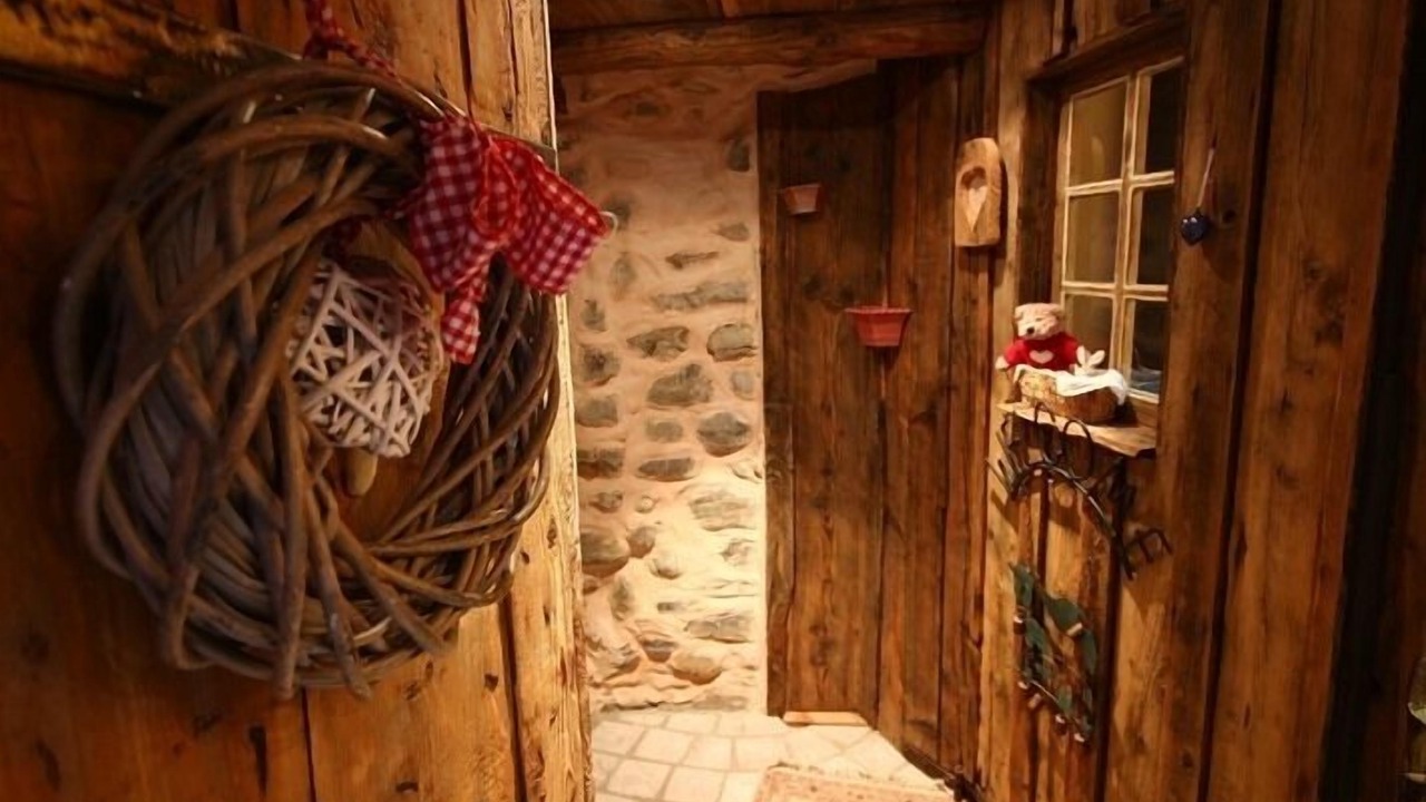 Photo of Others in Baratier