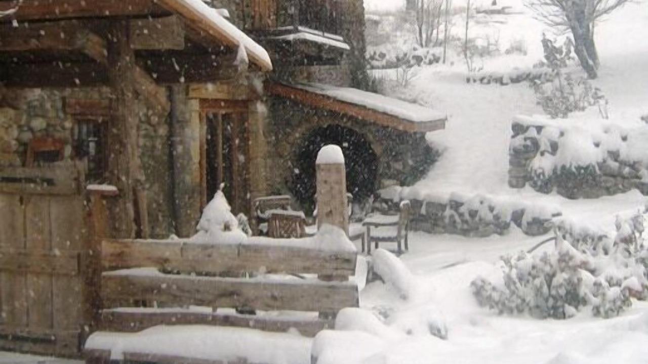 Photo of Outdoor in Baratier