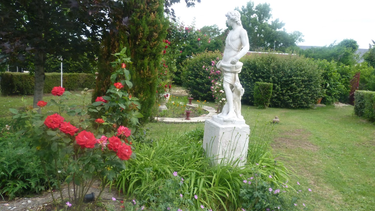 Photo of Outdoor in Sainte-Catherine-de-Fierbois