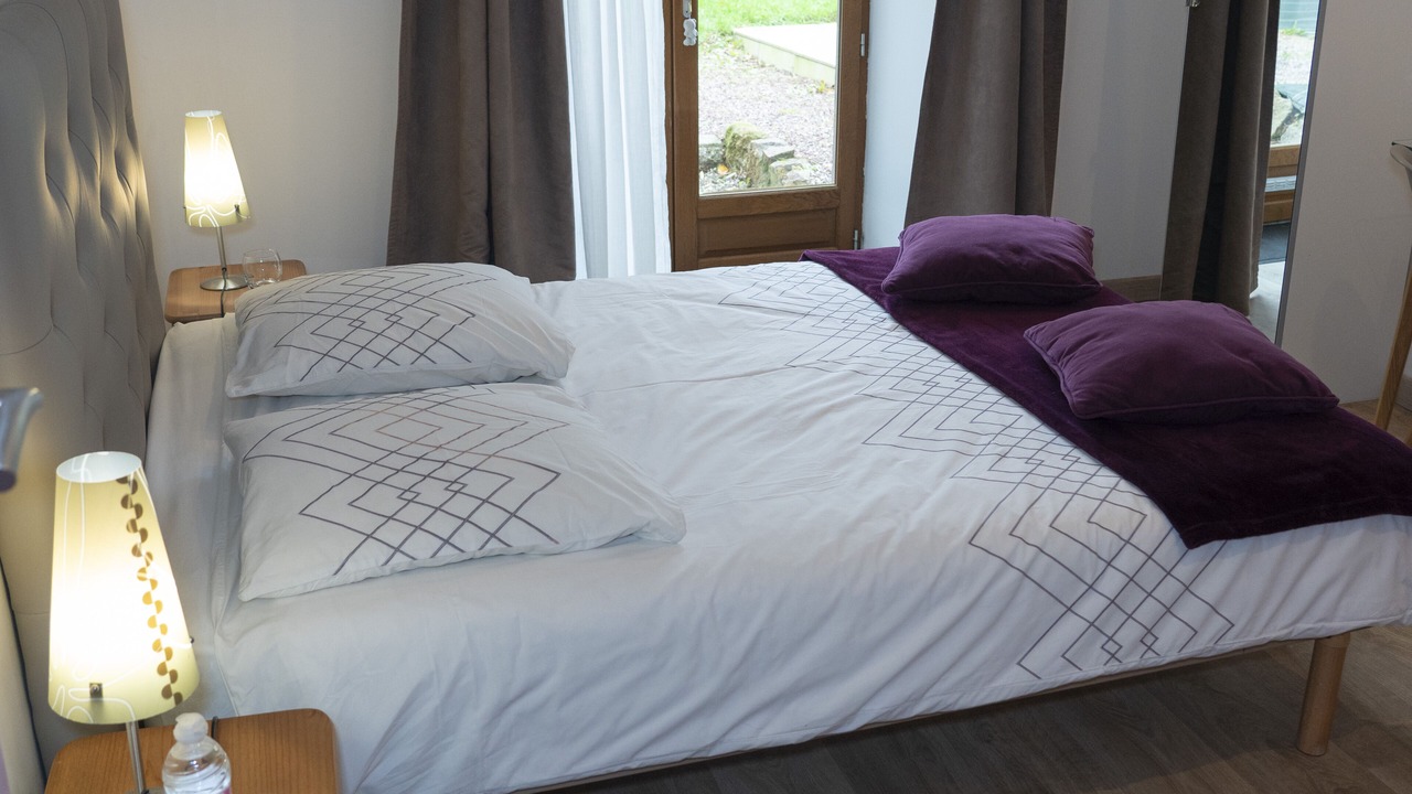 Photo of Others in Les Iffs