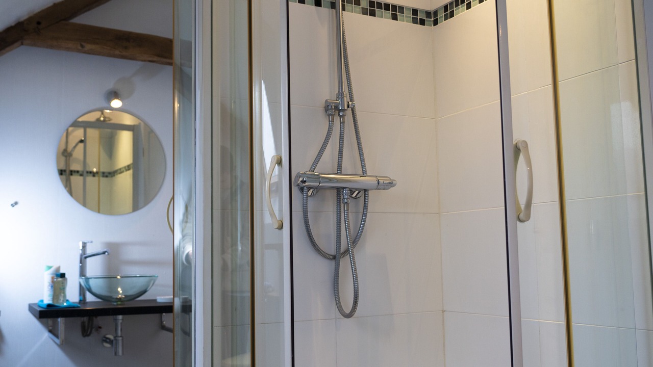 Photo of Bathroom in Les Iffs