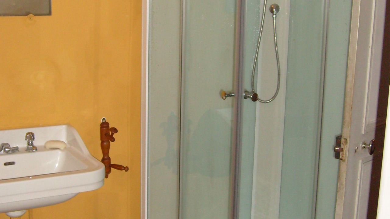 Photo of Bathroom in Ladoix-Serrigny