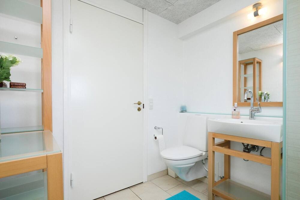 Photo of Bathroom in Pandrup