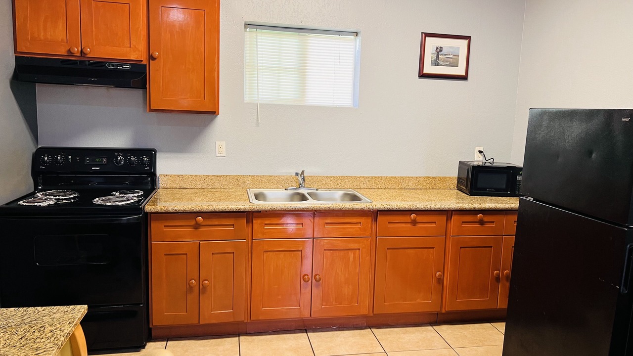 Photo of Kitchen in Lobdell/Woodale