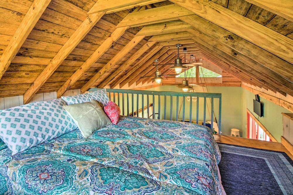 Photo of Others in Midway