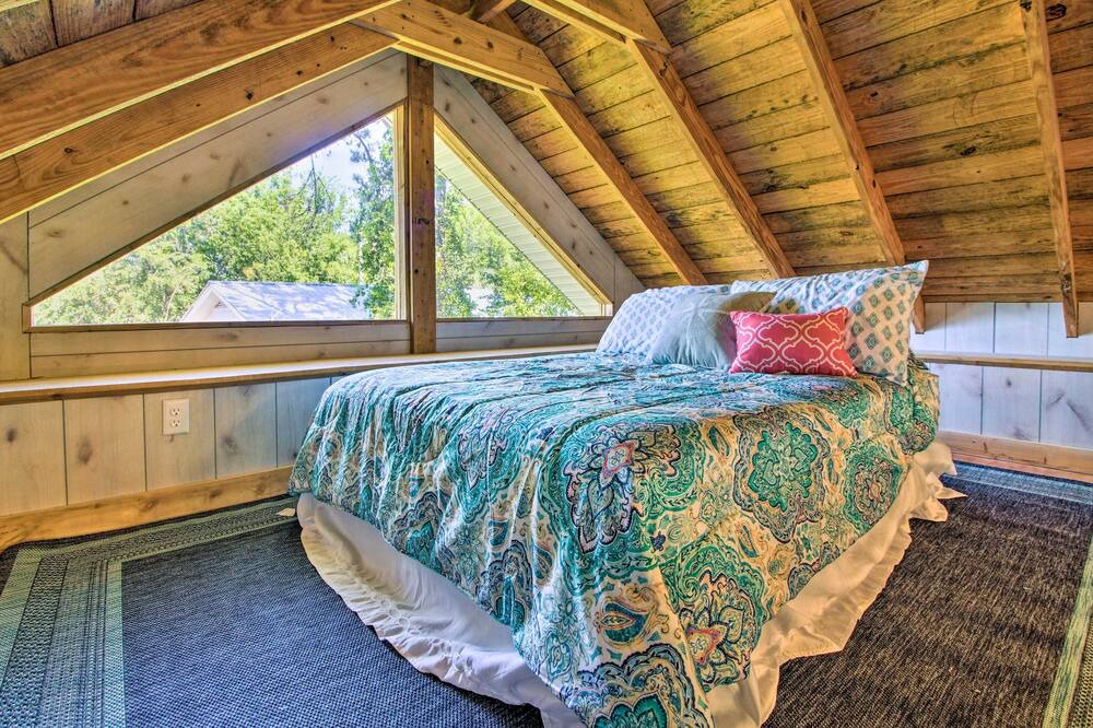 Photo of Others in Midway