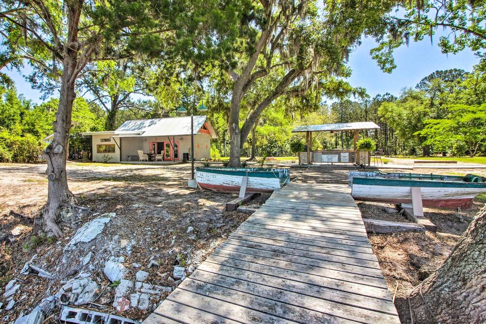 Photo of Others in Midway