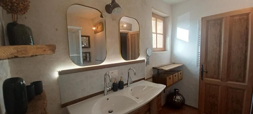 Photo of Others in Valliguieres