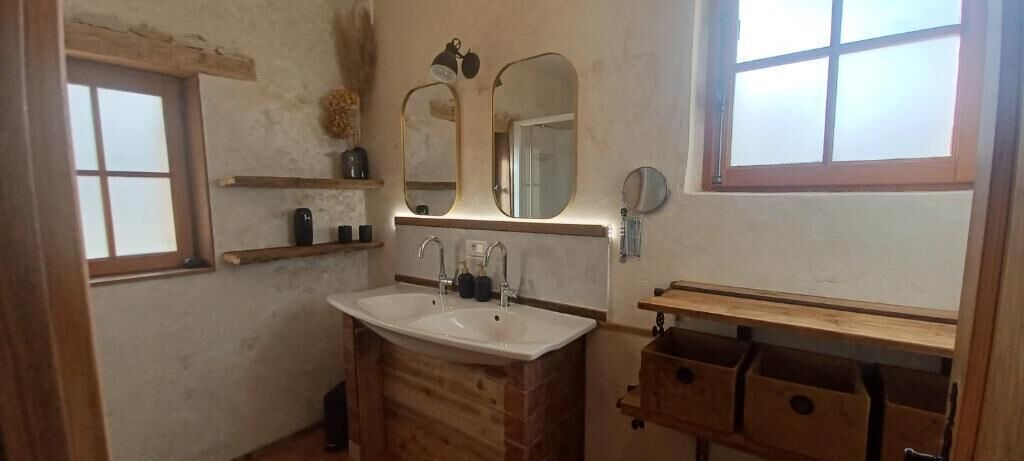 Photo of Others in Valliguieres