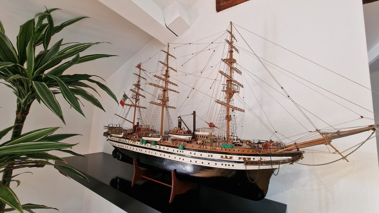 Photo of Others in Cherisey