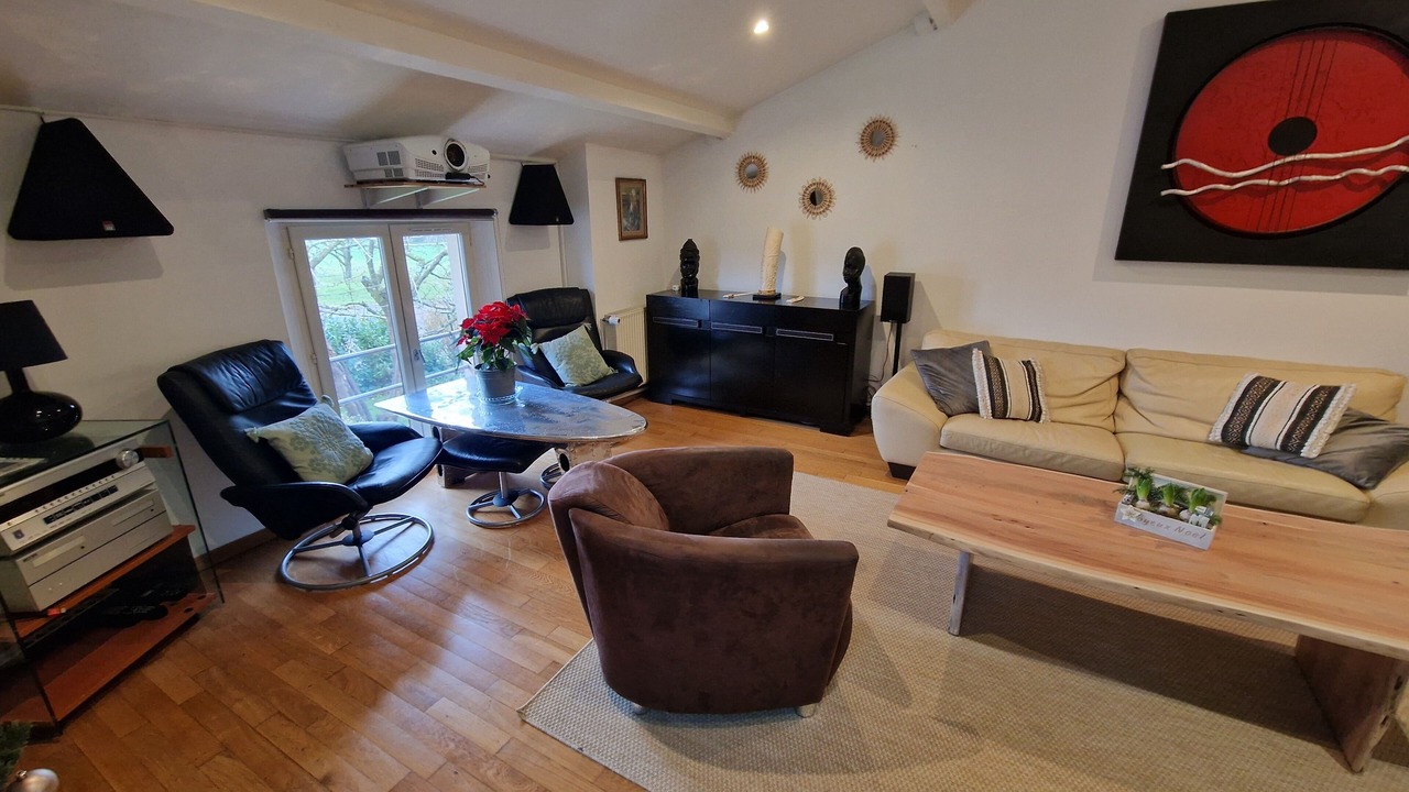 Photo of Others in Cherisey