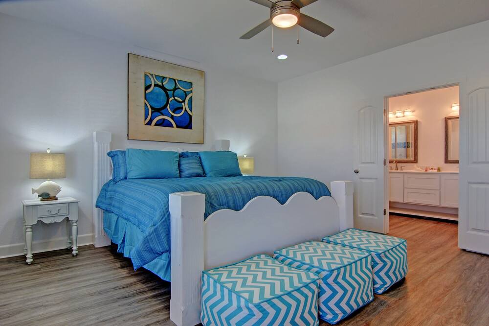 Photo of Bedroom in Port Aransas