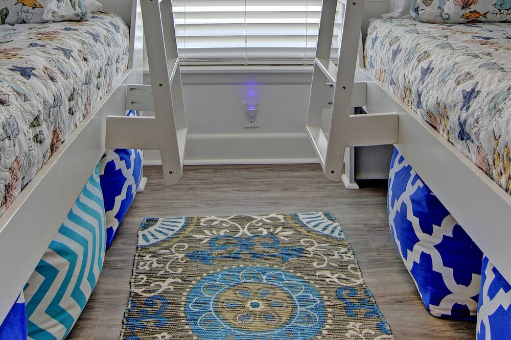 Photo of Bedroom in Port Aransas