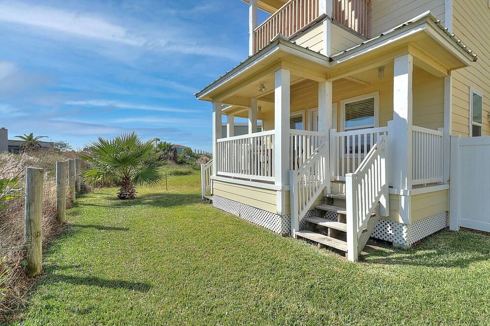 Photo of Outdoor in Bella Vista