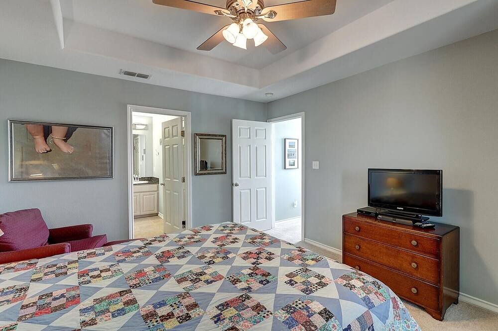 Photo of Bedroom in Bella Vista