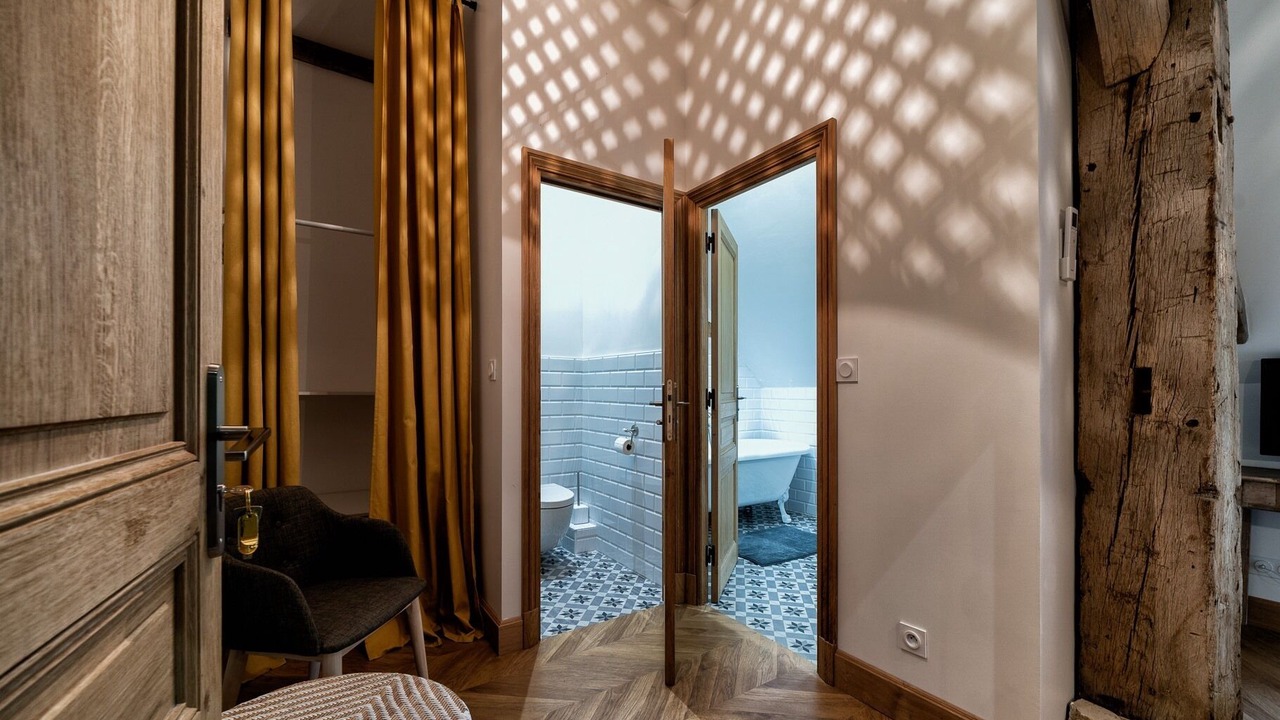 Photo of Bedroom in Mery-sur-Cher