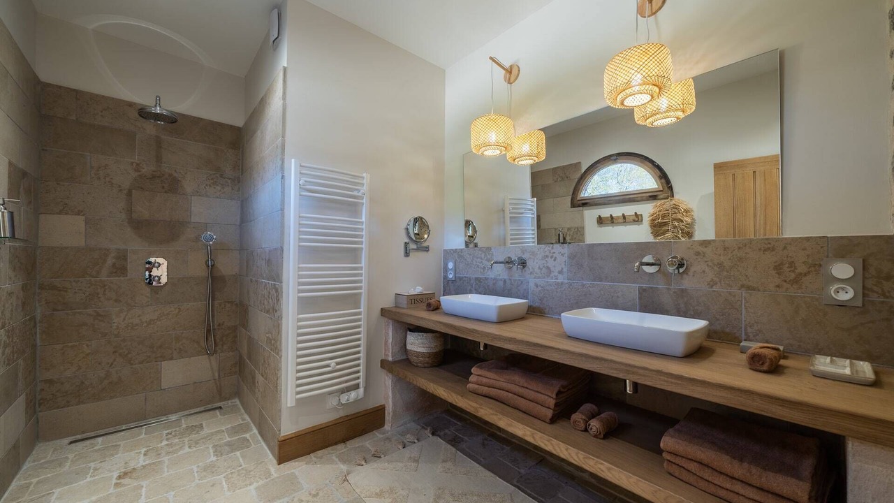 Photo of Bathroom in Mery-sur-Cher