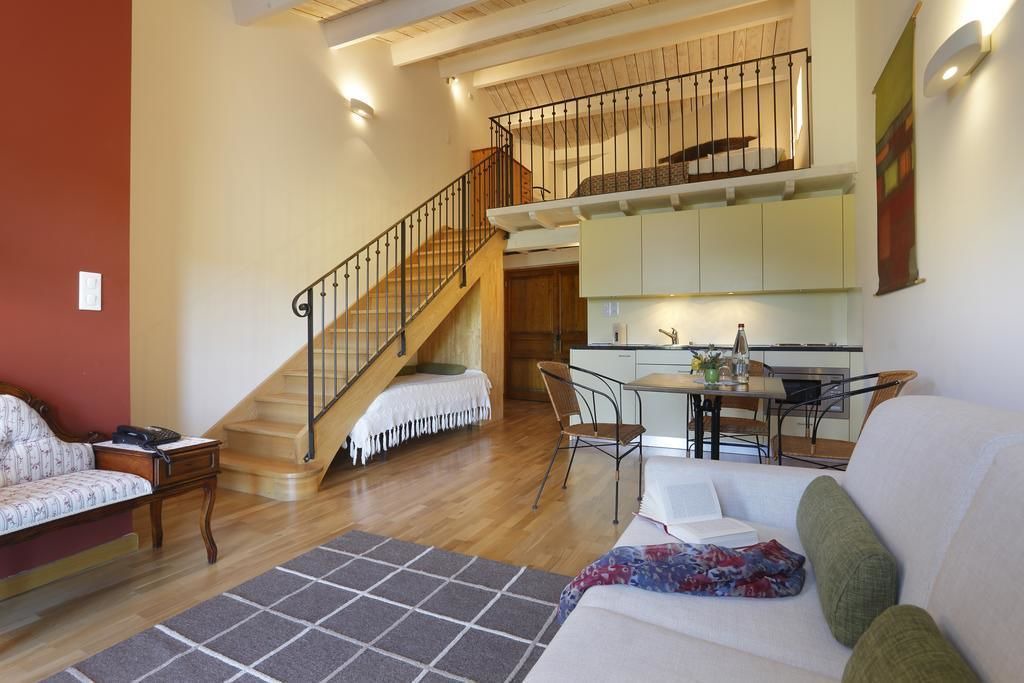 Photo of Bedroom in Octon