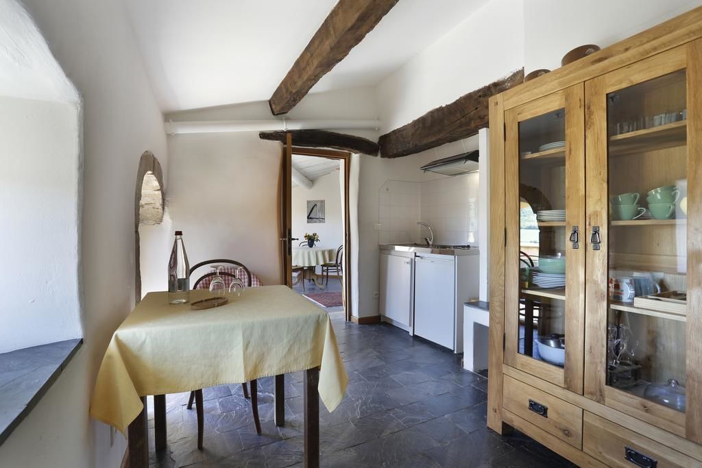 Photo of Others in Octon