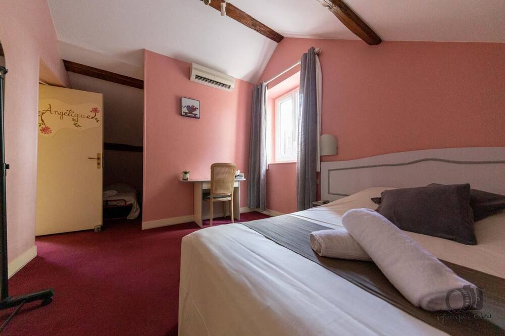 Photo of Bedroom in Vignoux-sur-Barangeon