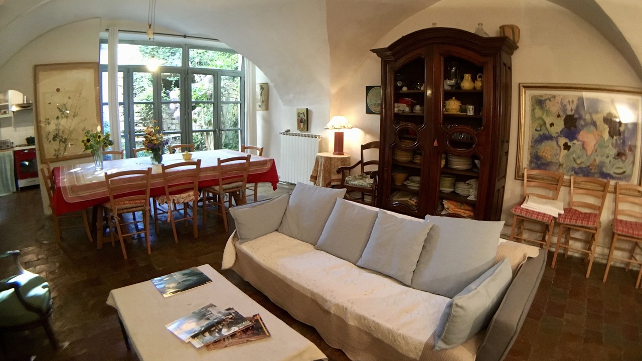 Photo of Livingroom in Saint-Hippolyte-du-Fort