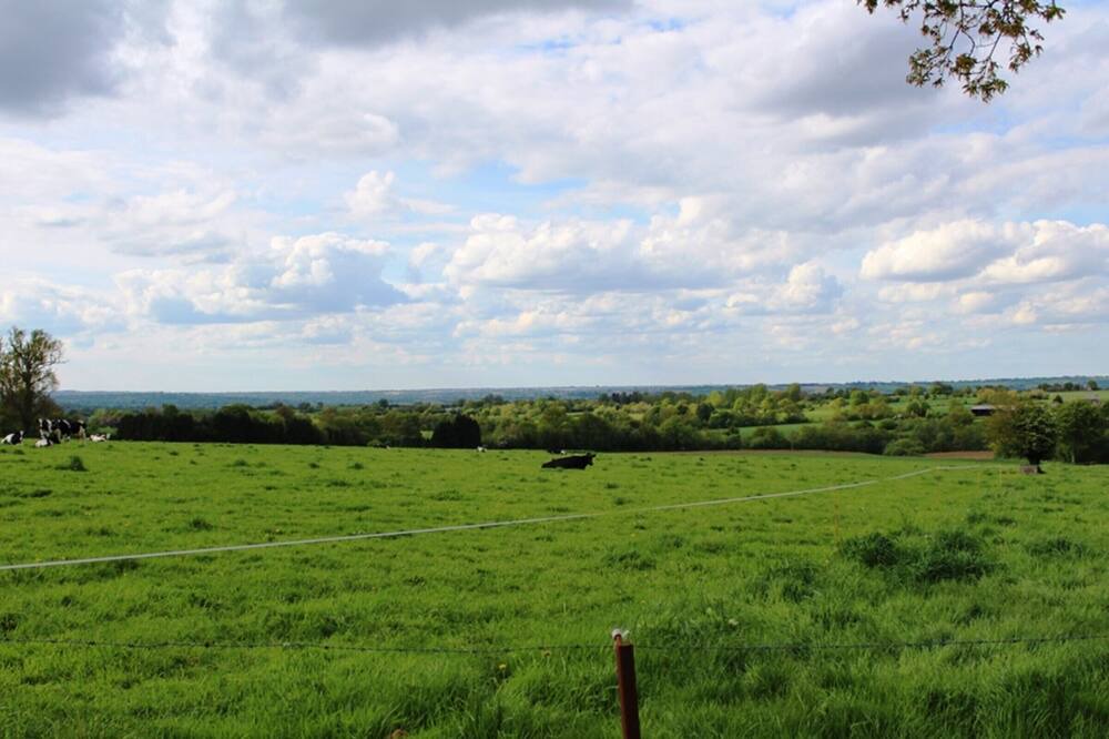 Photo of Outdoor in Beslon
