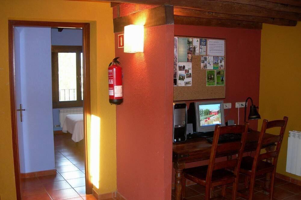 Photo of Livingroom in Gurb